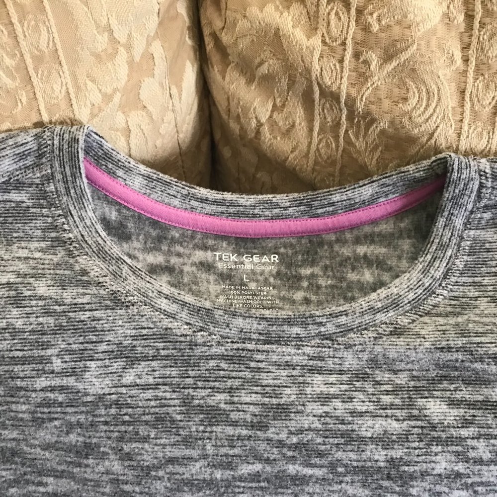 Athletic Top Long Sleeve Fleece - NWT - Size L - Picture 2 of 6